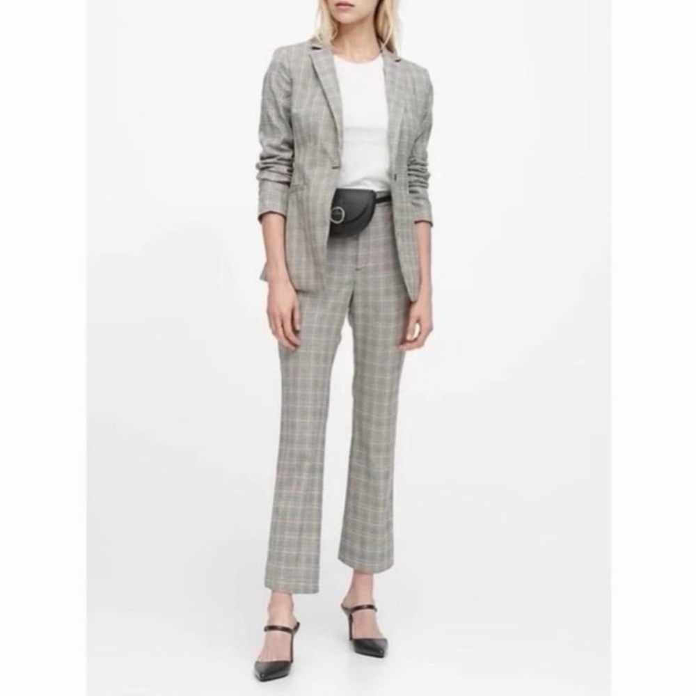 Banana Republic Long and Lean Plaid Gray and Brown Blazer Size 2